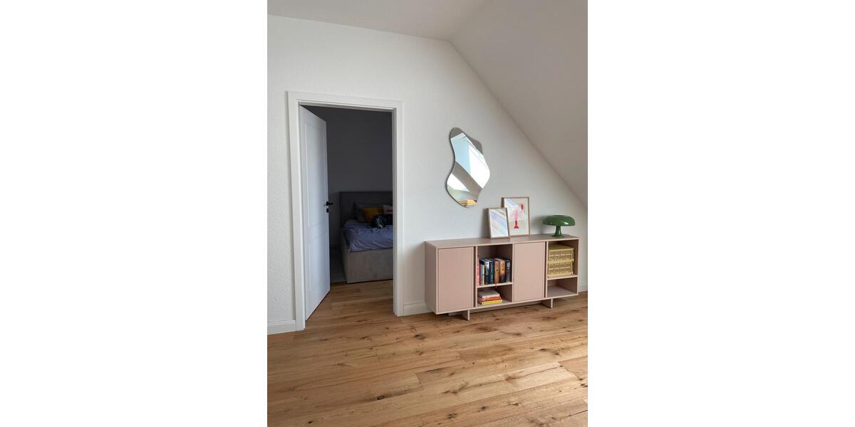 Dachgeschoßwohnung Ratingen Homberg - 3 Zimmer, 100 m&sup2;, 1.430&euro; | Angebot:26552489