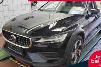 Volvo V60 Cross Country 37.991 km 33.950 &euro; Essen-Kray 45309