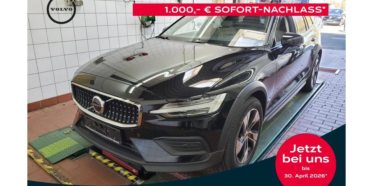 Volvo V60 Cross Country 37.991 km 33.950 &euro; Essen-Kray 45309