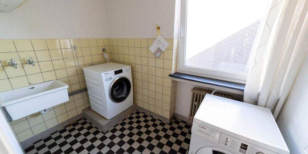 Mehrfamilienhaus, Wohnhaus Remscheid Innen - 1 Zimmer, 320 m&sup2;, 695.000&euro; | Angebot:25803992