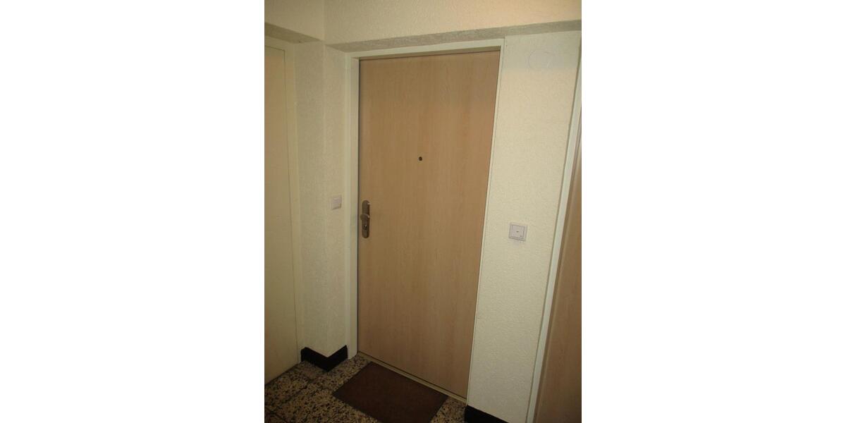 Erdgeschoßwohnung Wuppertal Gemarkung Langerfeld - 1 Zimmer, 32 m&sup2;, 320&euro; | Angebot:26635302