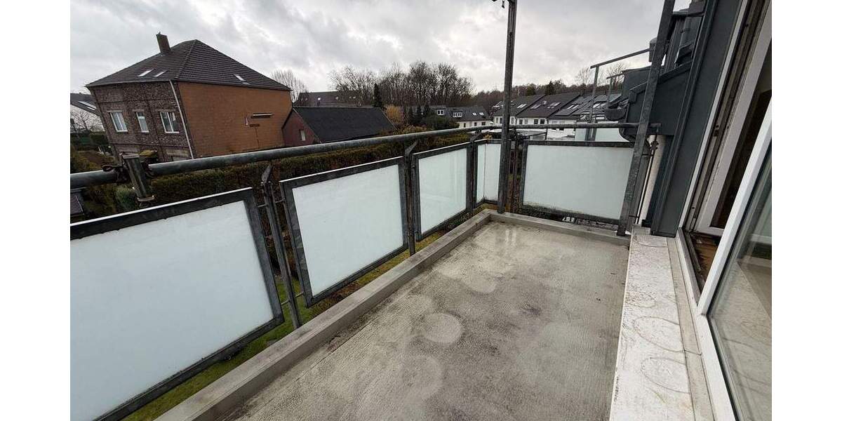 Etagenwohnung Essen Stoppenberg - 2 Zimmer, 66 m&sup2;, 170.000&euro; | Angebot:25695652