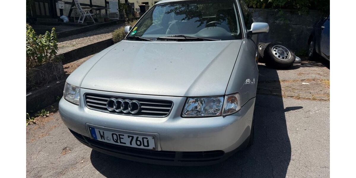 Audi A4 114.000 km 2.000 &euro; Wuppertal 42289