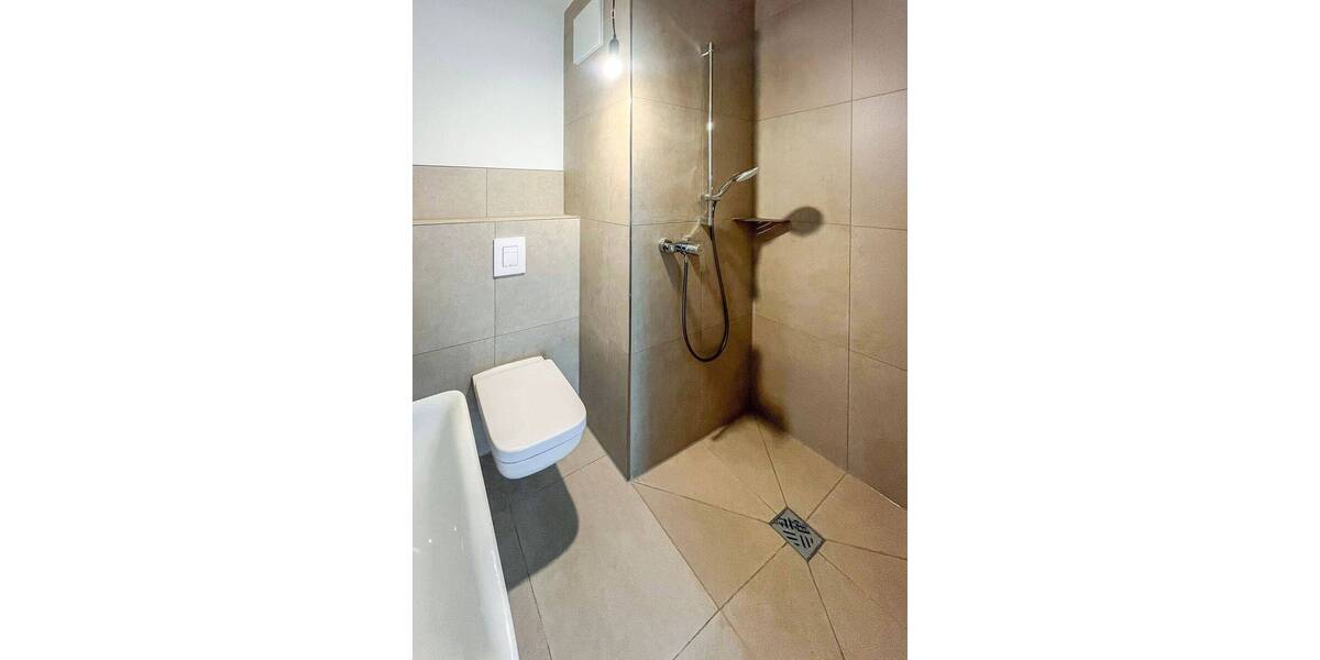 Etagenwohnung Leichlingen (Rheinland) Leichlingen - 3 Zimmer, 89 m&sup2;, 1.335&euro; | Angebot:26658384