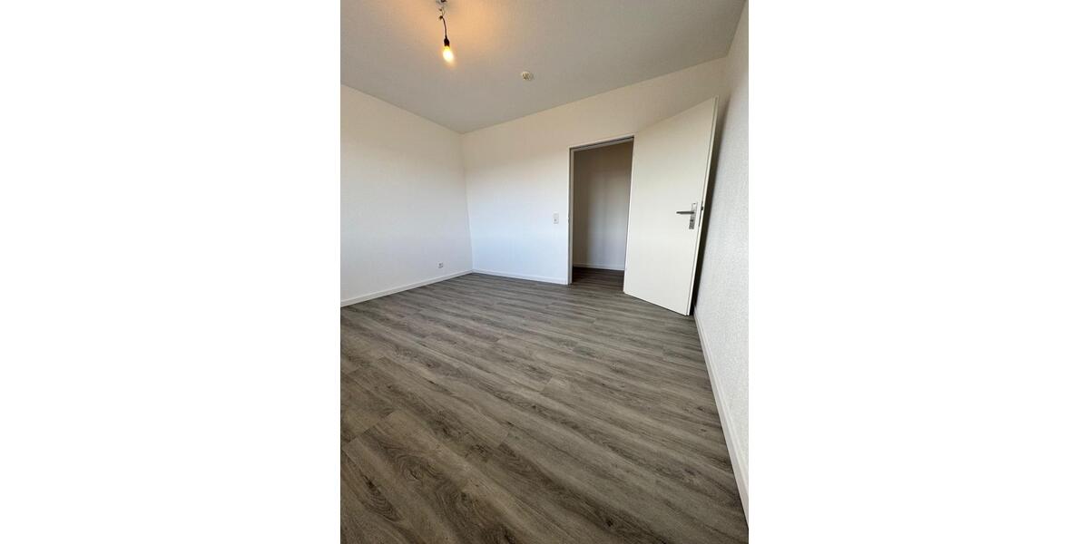 Etagenwohnung Hagen Hagen-Mitte - 2 Zimmer, 69 m&sup2;, 780&euro; | Angebot:25051476