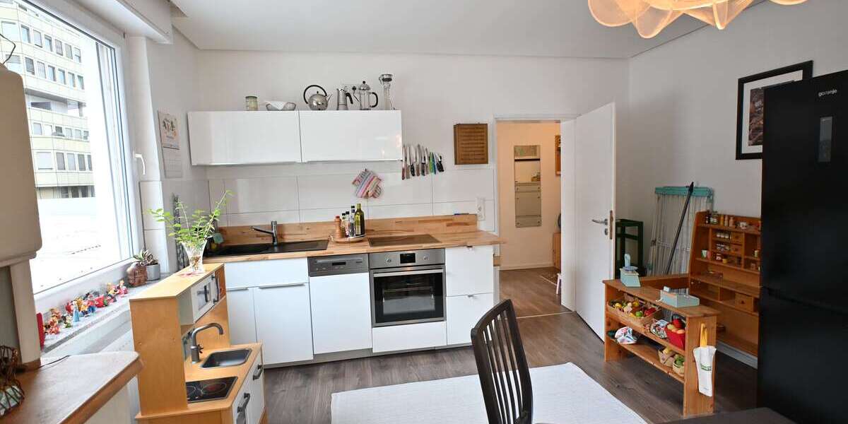 Etagenwohnung Bochum Innenstadt - 3.5 Zimmer, 88 m&sup2;, 930&euro; | Angebot:25988081