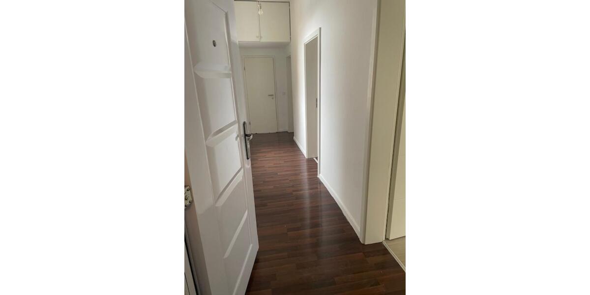 Etagenwohnung Essen Stadtbezirk III - 3 Zimmer, 65 m&sup2;, 550&euro; | Angebot:25238977