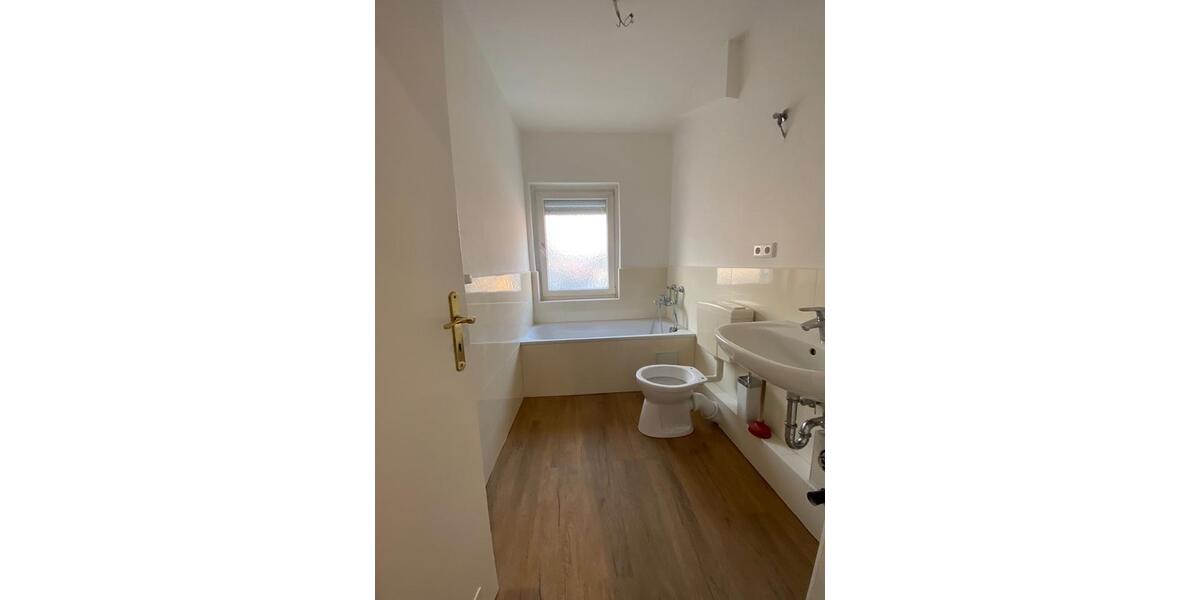 Etagenwohnung Wuppertal Gemarkung Barmen - 2 Zimmer, 60 m&sup2;, 500&euro; | Angebot:25948972