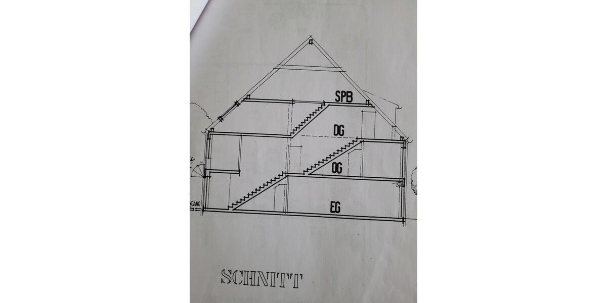 Mehrfamilienhaus, Wohnhaus Essen Stadtbezirk V - 6 Zimmer, 191 m&sup2;, 460.000&euro; | Angebot:27289837