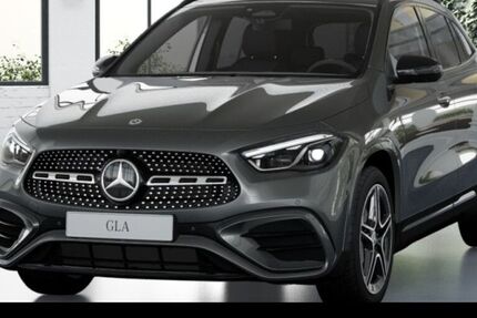 Mercedes-Benz GLA 200 9.900 km 49.990 &euro; Düsseldorf 40470