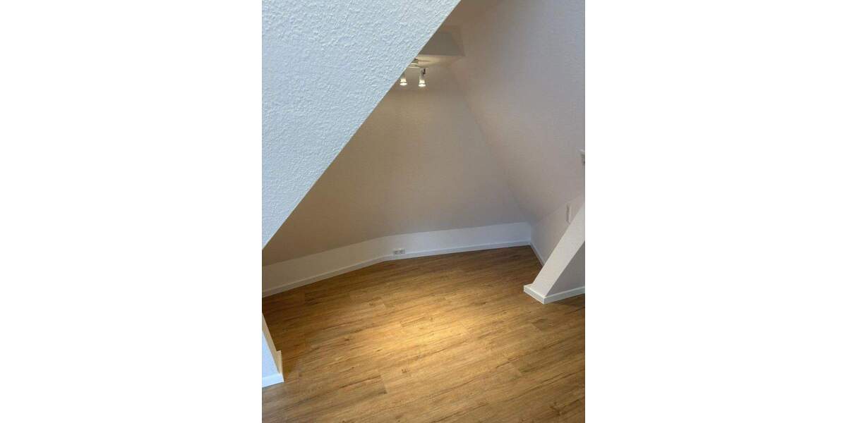 Einfamilienhaus Wuppertal Vohwinkel - 5 Zimmer, 282 m&sup2;, 780.000&euro; | Angebot:25657449