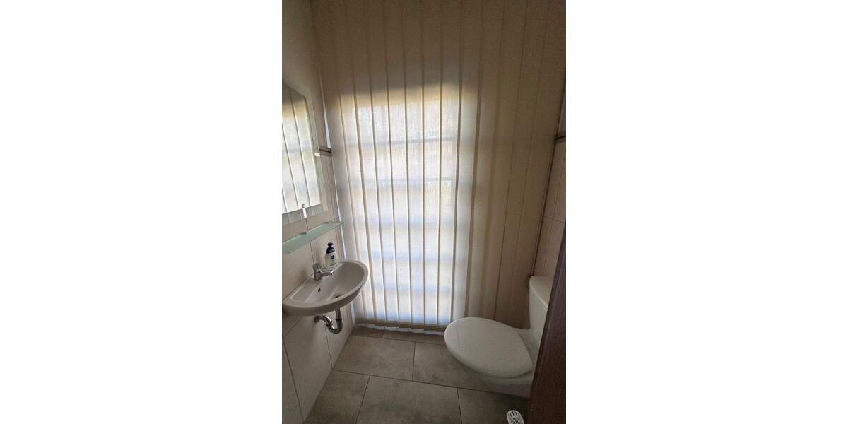 Bungalow Solingen Gräfrath - 6 Zimmer, 236 m&sup2;, 675.000&euro; | Angebot:25755949