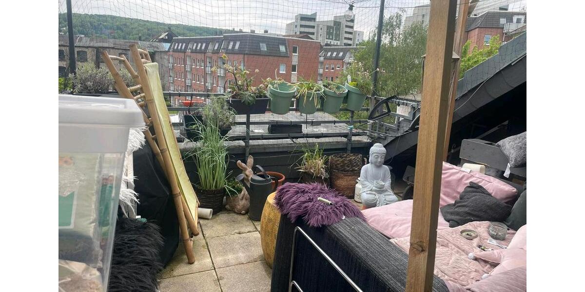 Dachgeschoßwohnung Wuppertal Unterbarmen - 3 Zimmer, 93 m&sup2;, 199.500&euro; | Angebot:18275916