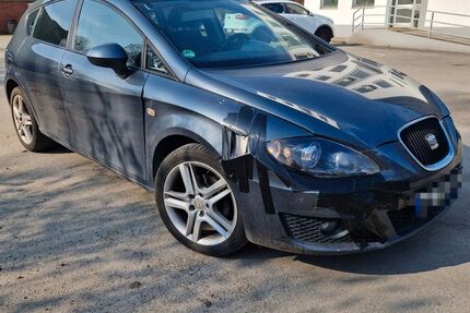 Seat Leon 129.000 km 2.990 &euro; Essen 45356