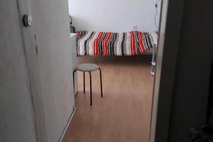 Wohnung Bochum Bochum-Mitte - 1 Zimmer, 14 m&sup2;, 250&euro; | Angebot:26618942