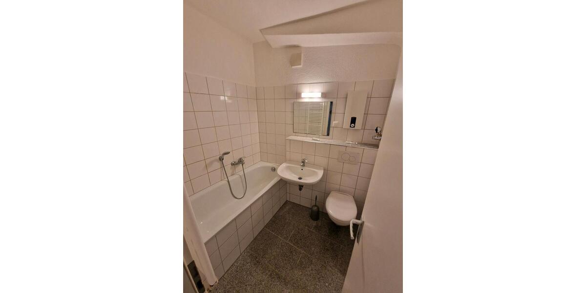 Etagenwohnung Mülheim an der Ruhr - 2 Zimmer, 48 m&sup2;, 530&euro; | Angebot:26610397