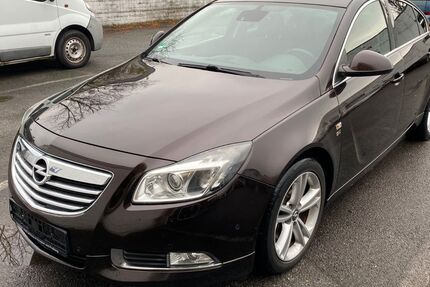 Opel Insignia 212.000 km 4.999 &euro; Monheim 40789