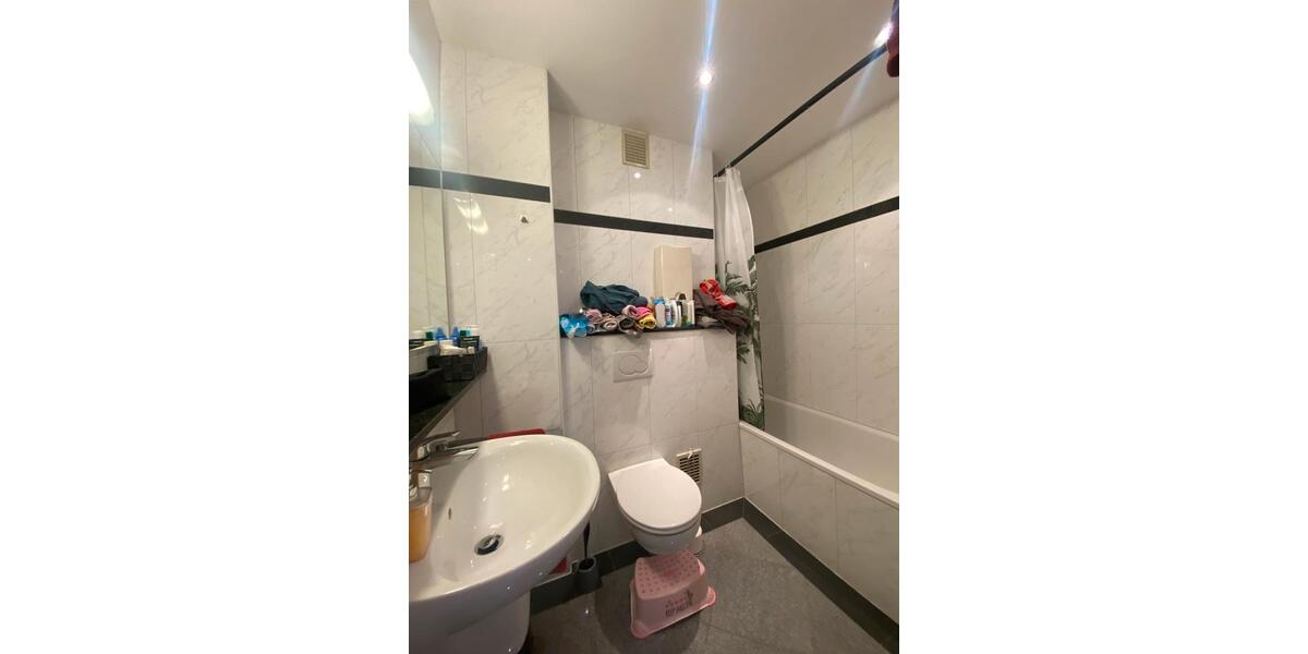 Etagenwohnung Wuppertal Elberfeld - 4 Zimmer, 107 m&sup2;, 1.245&euro; | Angebot:25839850