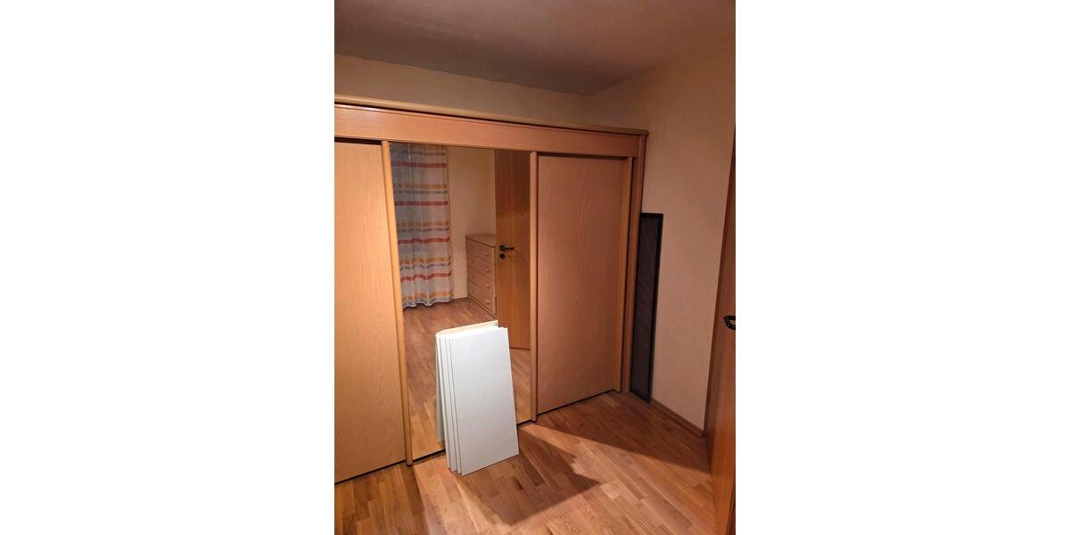 Dachgeschoßwohnung Haan - 2 Zimmer, 70 m&sup2;, 850&euro; | Angebot:26482603
