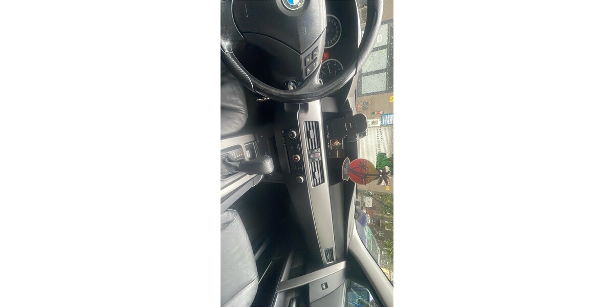 BMW bmw525i 25.000 km 3.400 &euro; Gelsenkirchen 45879