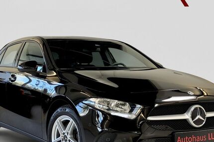 Mercedes-Benz A 180 88.402 km 21.990 &euro; Hilden 40721