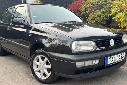 VW Golf 107.000 km 5.599 &euro; Wuppertal 42283