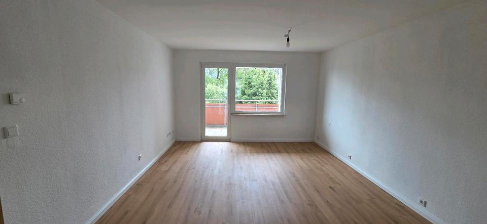 Etagenwohnung Velbert Pöthen - 2 Zimmer, 52 m&sup2;, 550&euro; | Angebot:26614567