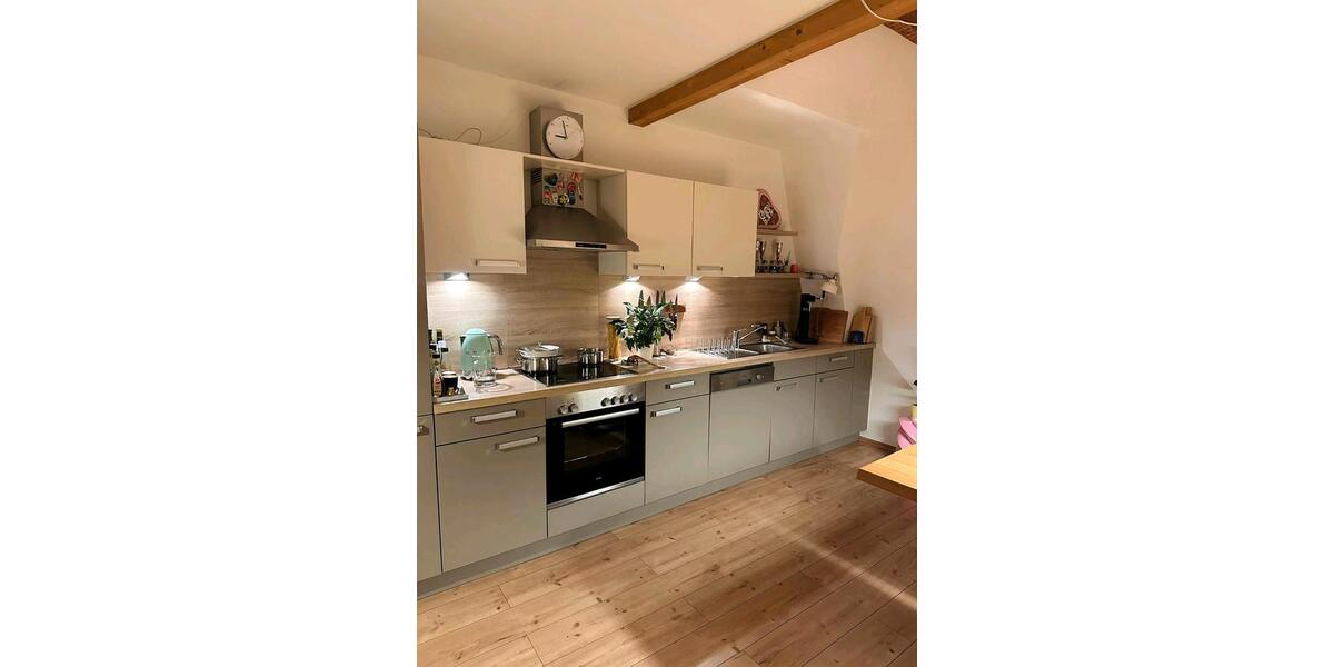 Dachgeschoßwohnung Solingen - 3 Zimmer, 100 m&sup2;, 1.190&euro; | Angebot:25974947