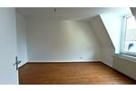 Dachgeschoßwohnung Wuppertal Gemarkung Langerfeld - 4 Zimmer, 100 m&sup2;, 950&euro; | Angebot:26324943