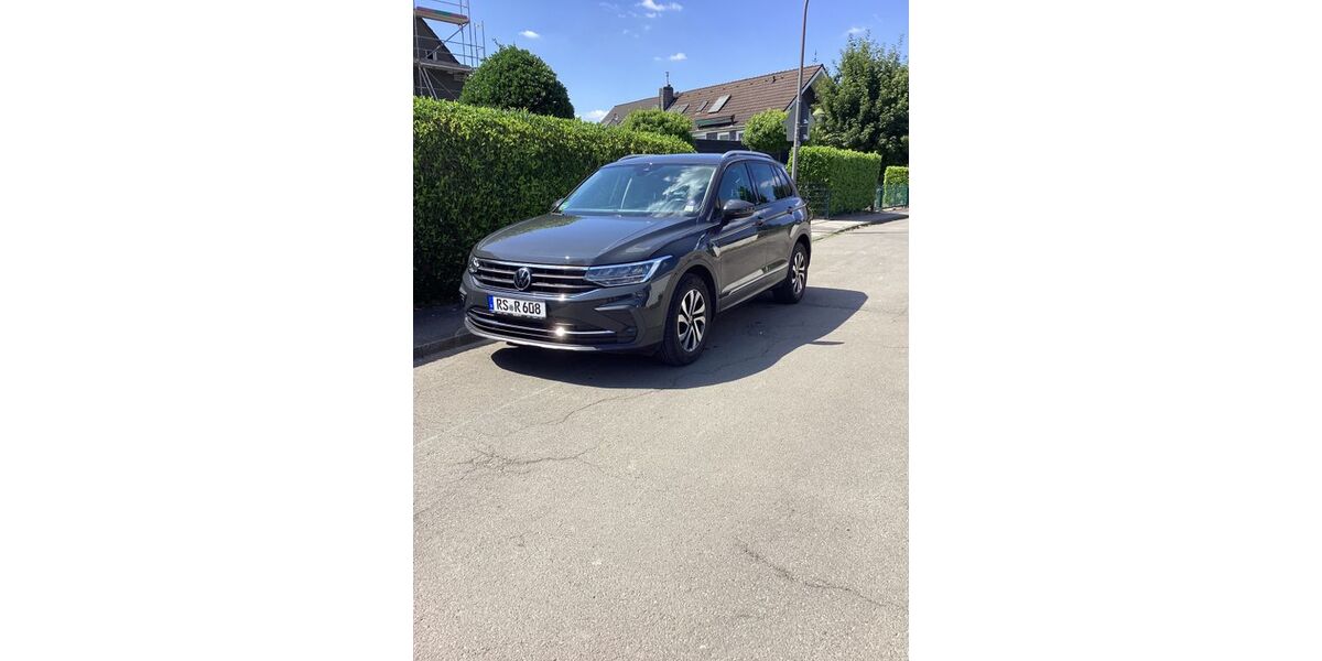VW Tiguan 84.700 km 28.000 &euro; Remscheid 42897