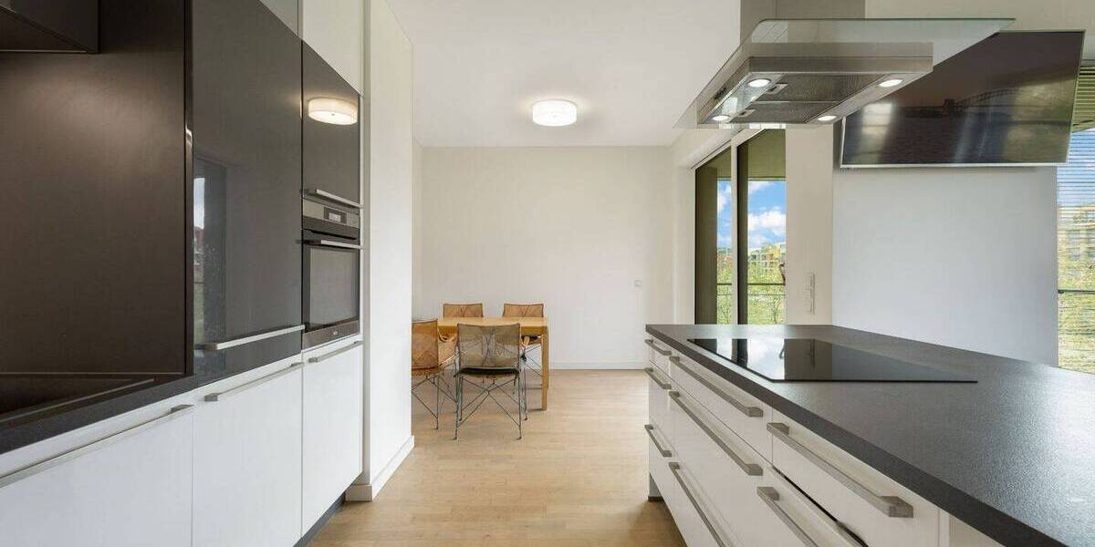 Etagenwohnung Düsseldorf Pempelfort - 3 Zimmer, 99 m&sup2;, 750.000&euro; | Angebot:26106470