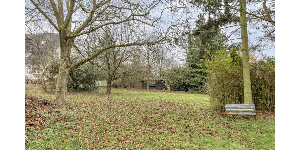 Großzügiges Ein- oder Zweifamilienhaus mit Charme, Gartenparadies & vielen Möglichkeiten - Einfamilienhaus Leichlingen | Angebot:25269338