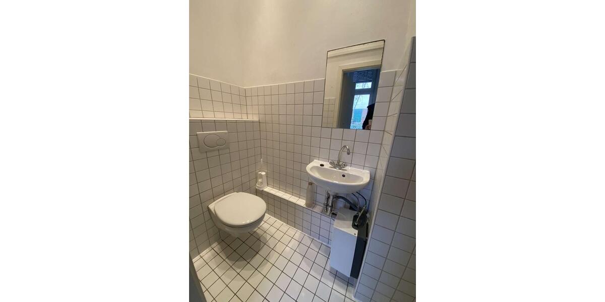 Erdgeschoßwohnung Essen Stadtkern - 2 Zimmer, 33 m&sup2;, 330&euro; | Angebot:25824334