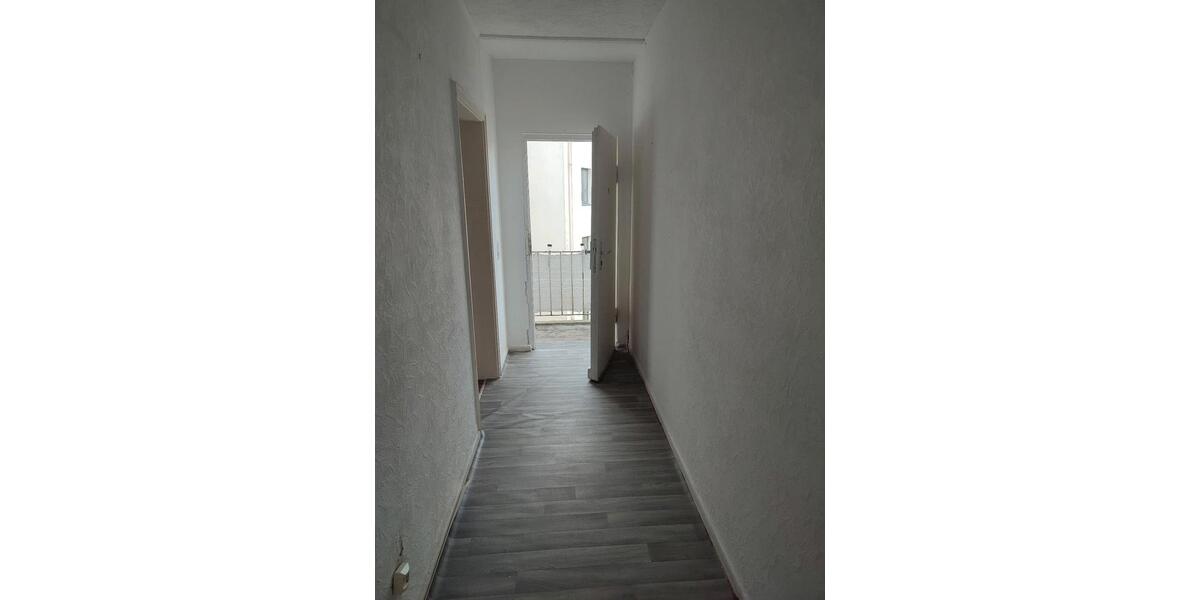 Etagenwohnung Remscheid Reinshagen - 4 Zimmer, 75 m&sup2;, 739&euro; | Angebot:25443956