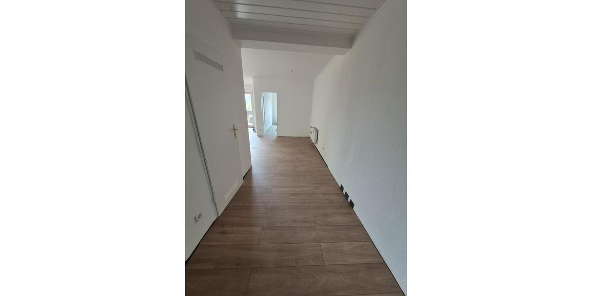Etagenwohnung Wuppertal Lichtenplatz - 3 Zimmer, 87 m&sup2;, 725&euro; | Angebot:25947610