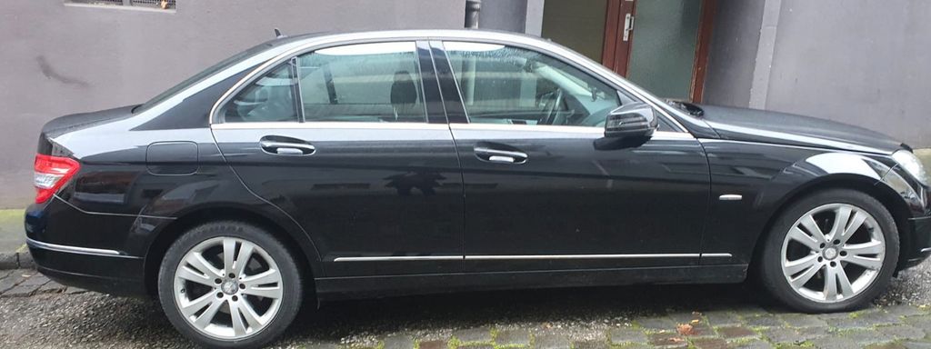 Mercedes-Benz C 250 146.000 km 11.500 &euro; Wuppertal 42287