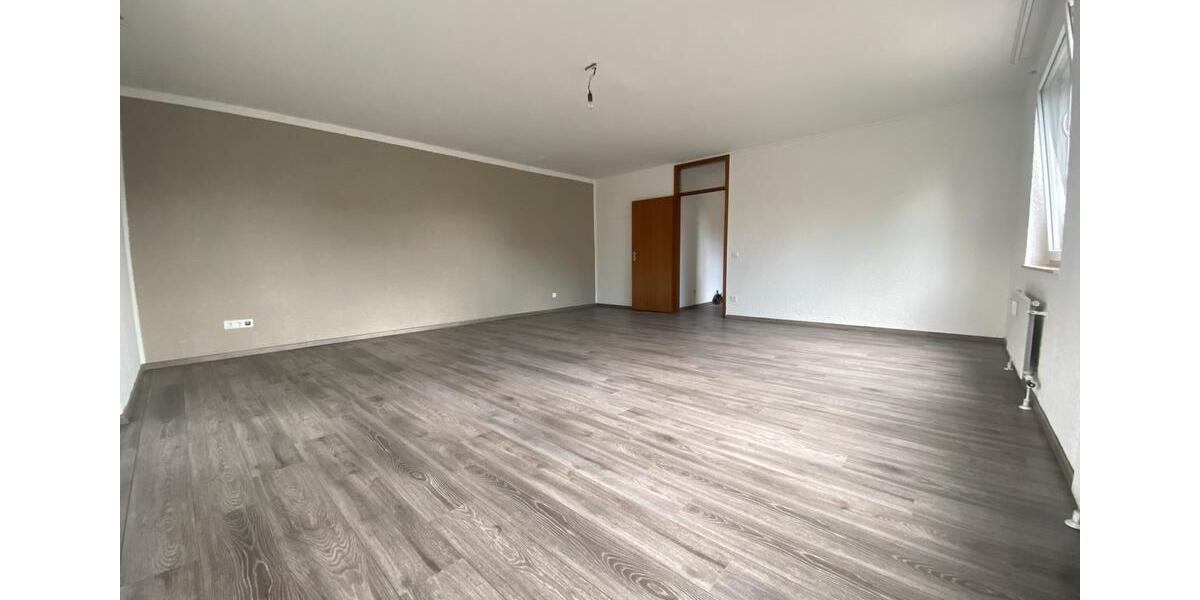 Etagenwohnung Wuppertal Gemarkung Nächstebreck - 2 Zimmer, 72 m&sup2;, 770&euro; | Angebot:26184795