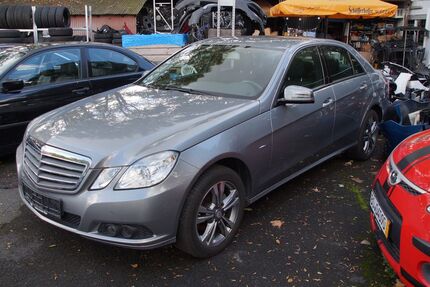Mercedes-Benz E 200 126.000 km 8.999 &euro; Bochum 44793