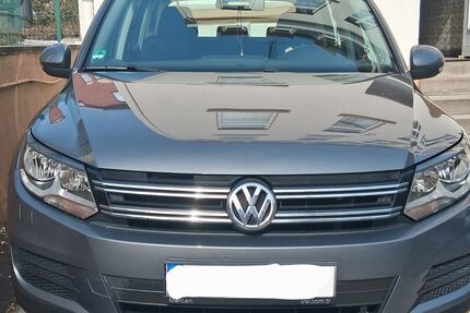 VW Tiguan 256.000 km 10.999 &euro; Wuppertal 42277
