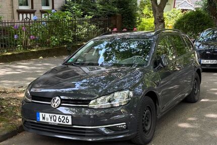 VW Golf 106.000 km 12.999 &euro; Solingen 42659