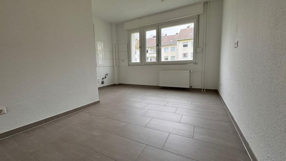 Etagenwohnung Essen Stadtbezirk IV - 3 Zimmer, 66 m&sup2;, 595&euro; | Angebot:26549735