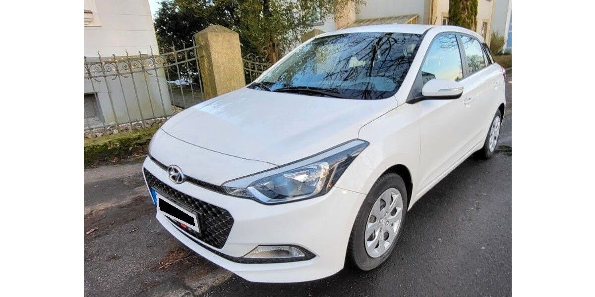 Hyundai i20 52.000 km 9.000 &euro; Remscheid 42859