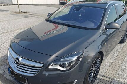 Opel Insignia 90.500 km 6.990 &euro; Remscheid 42859