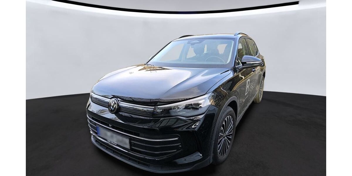 VW Tiguan 14.935 km 33.950 &euro; Hilden 40721