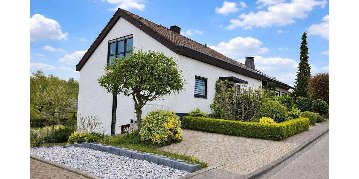 Einfamilienhaus Hagen Hohenlimburg - 7 Zimmer, 224 m&sup2;, 399.000&euro; | Angebot:25972838