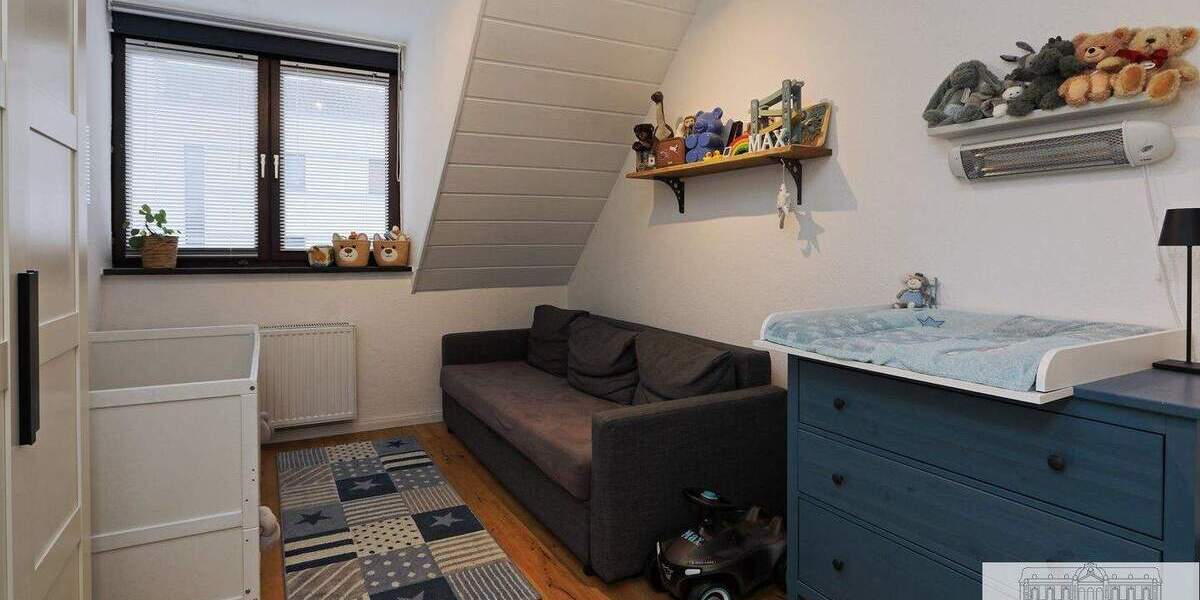 Etagenwohnung Düsseldorf Benrath Benrath - 3 Zimmer, 91 m&sup2;, 449.000&euro; | Angebot:25748898