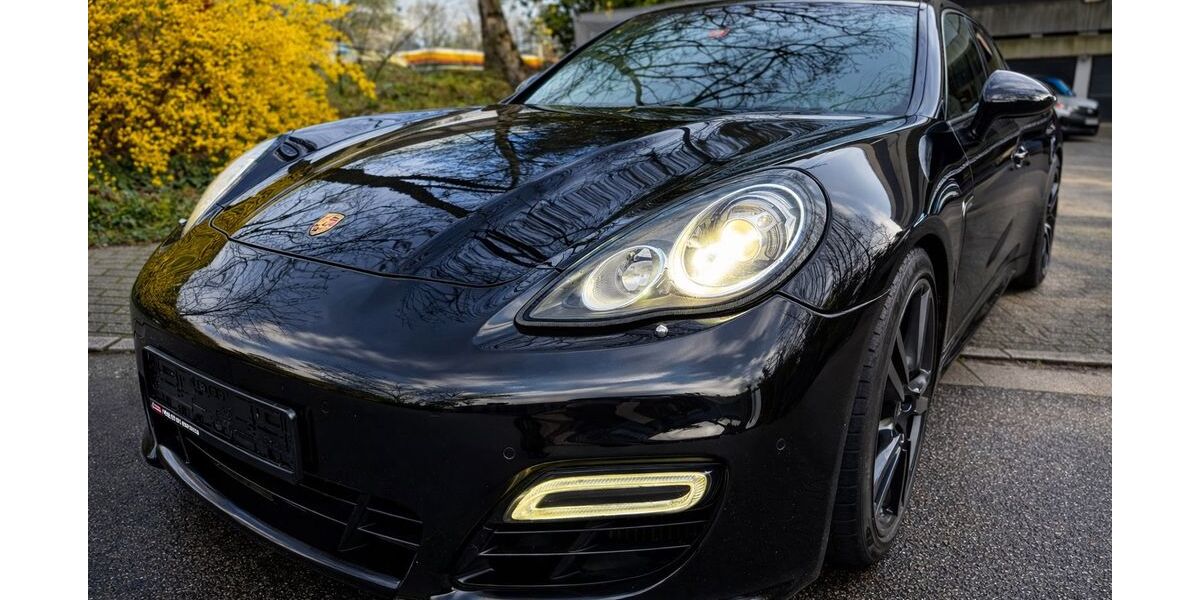 Porsche Panamera 111.876 km 23.200 &euro; Essen 45276
