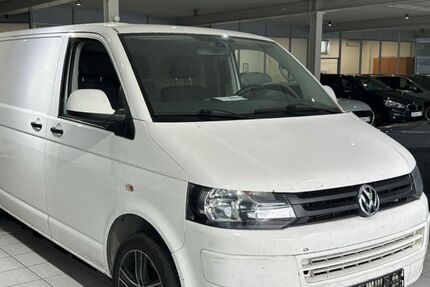 VW T5 Transporter 200.000 km 7.499 &euro; Essen 45139