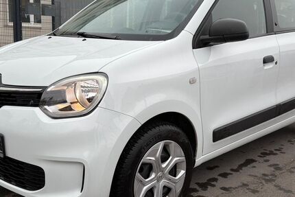 Renault Twingo 19.259 km 9.500 &euro; Gelsenkirchen 45884
