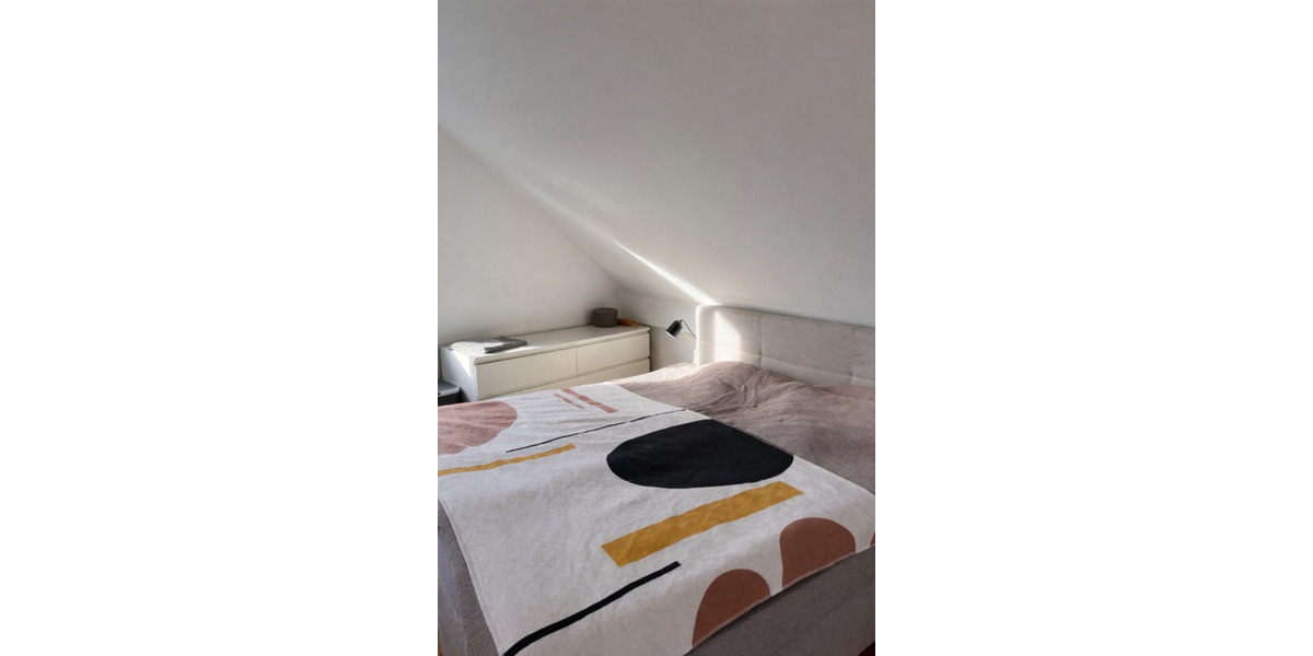 Dachgeschoßwohnung Haan - 2.5 Zimmer, 78 m&sup2;, 1.050&euro; | Angebot:25833787